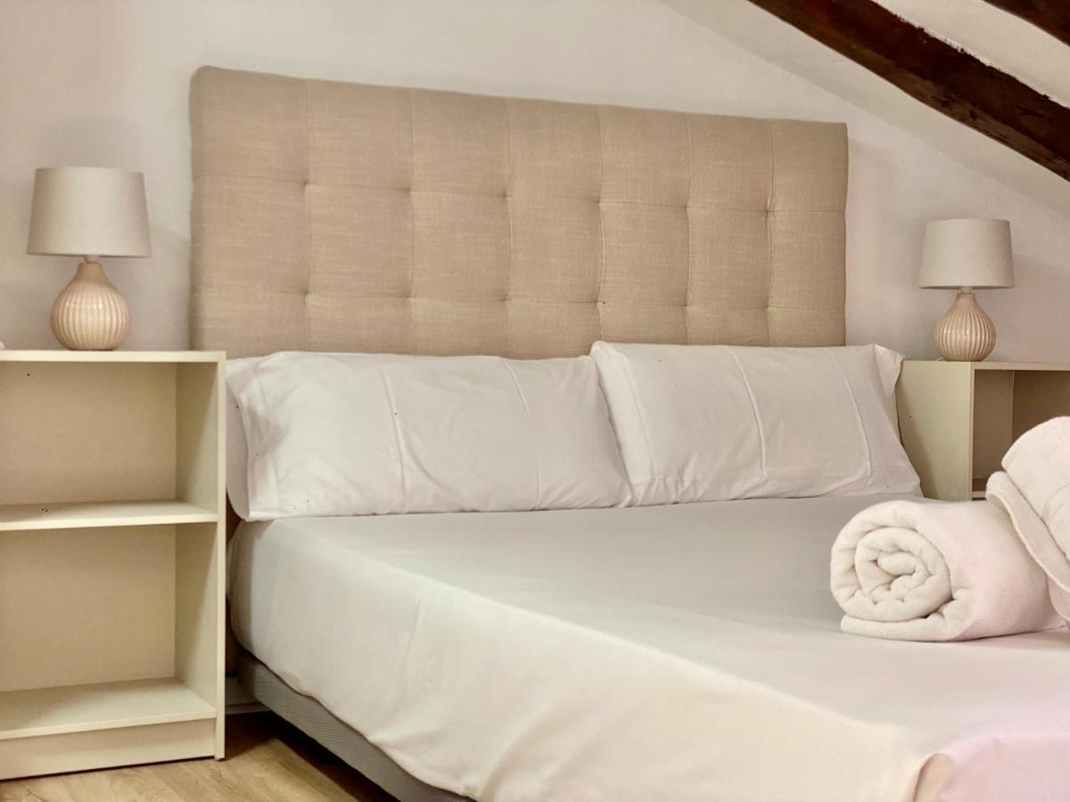Charming Malasana Attic Madrid Esterno foto